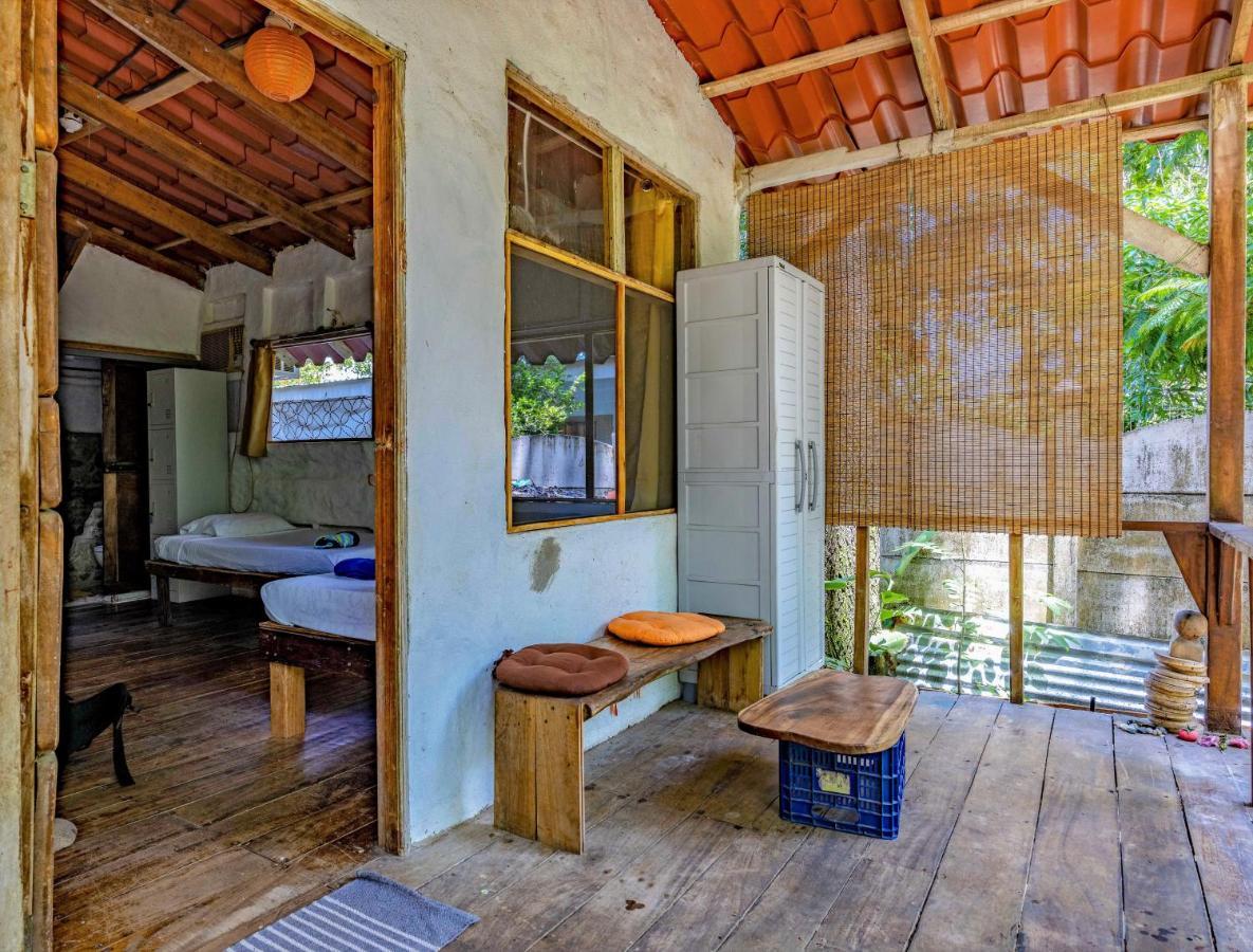 Uvita River Guesthouse Esterno foto