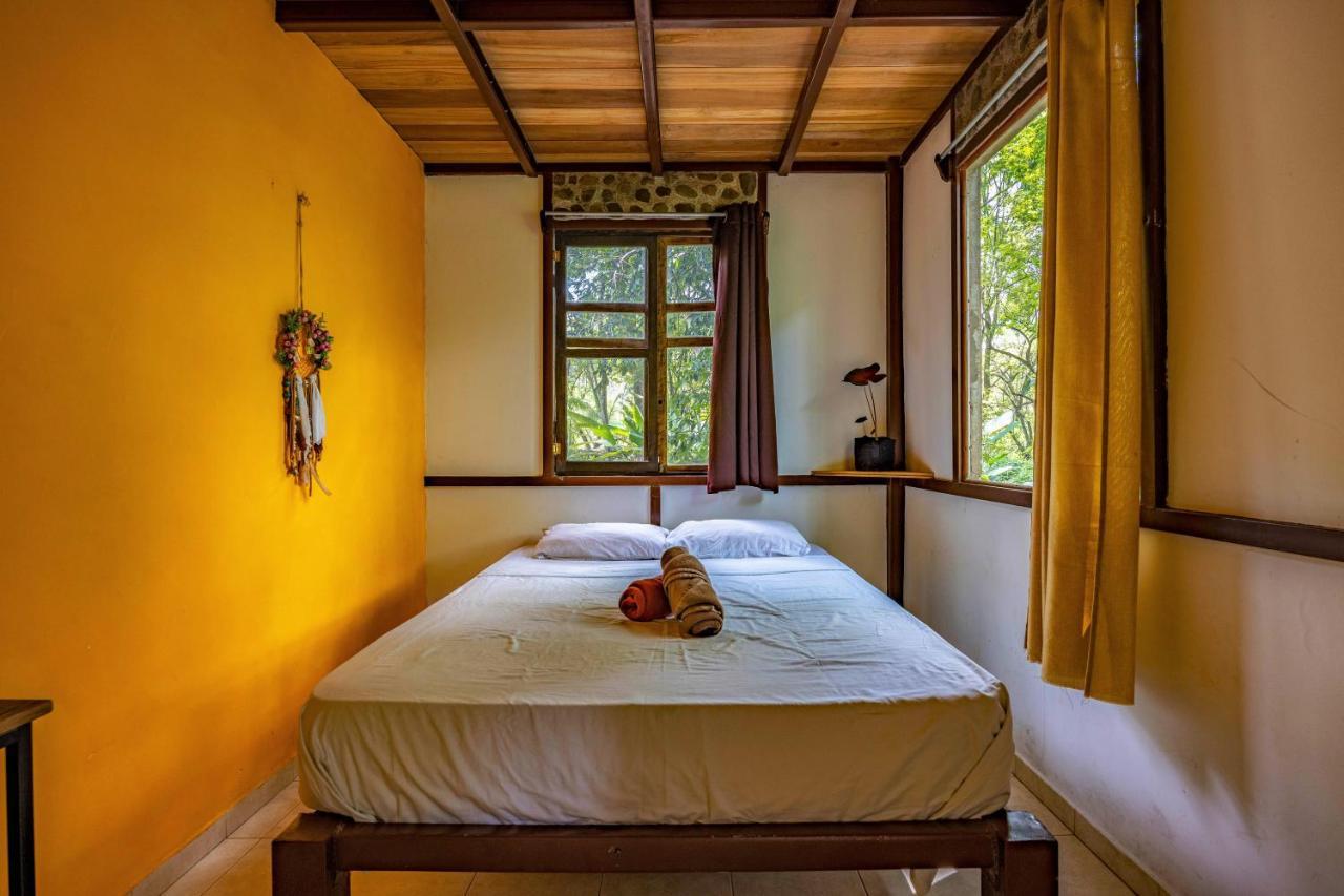 Uvita River Guesthouse Esterno foto